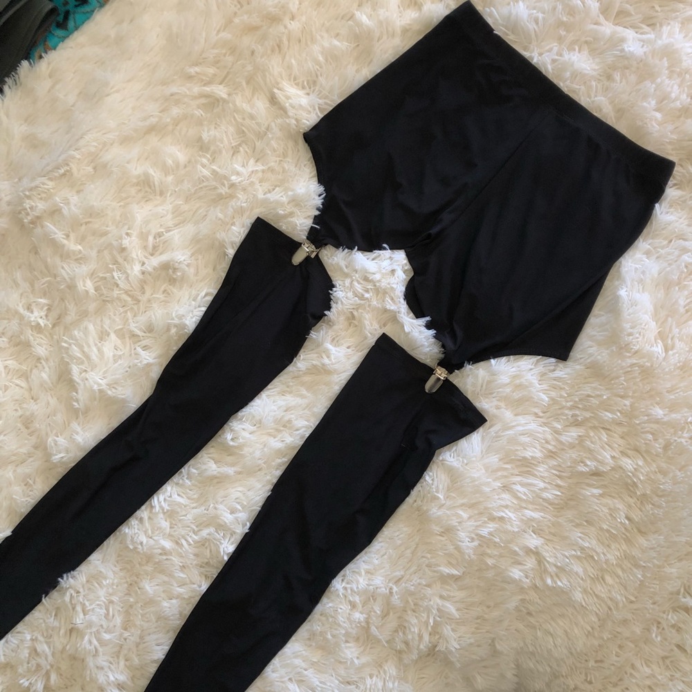 Garter Leggings